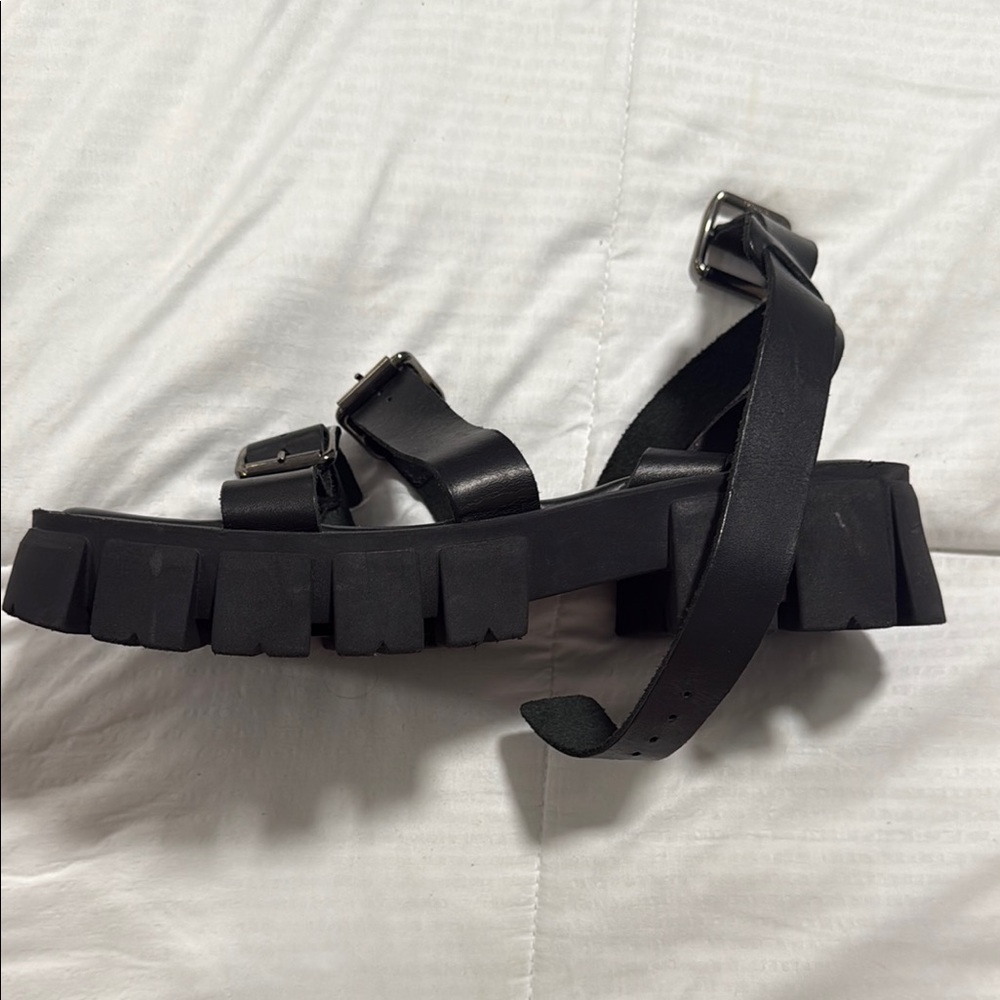 Black Chunky Sandals with Buckle Straps